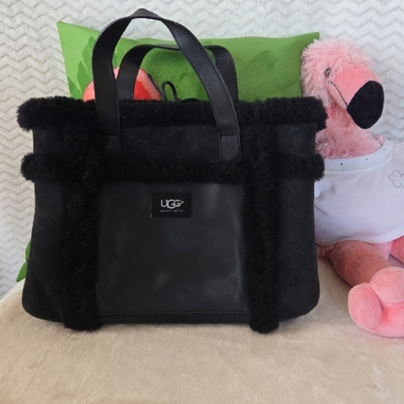 UGG Australia Black Suede leather Shearling Sherpa Sheepskin TopHandle Tote Hand - Picture 2 of 14